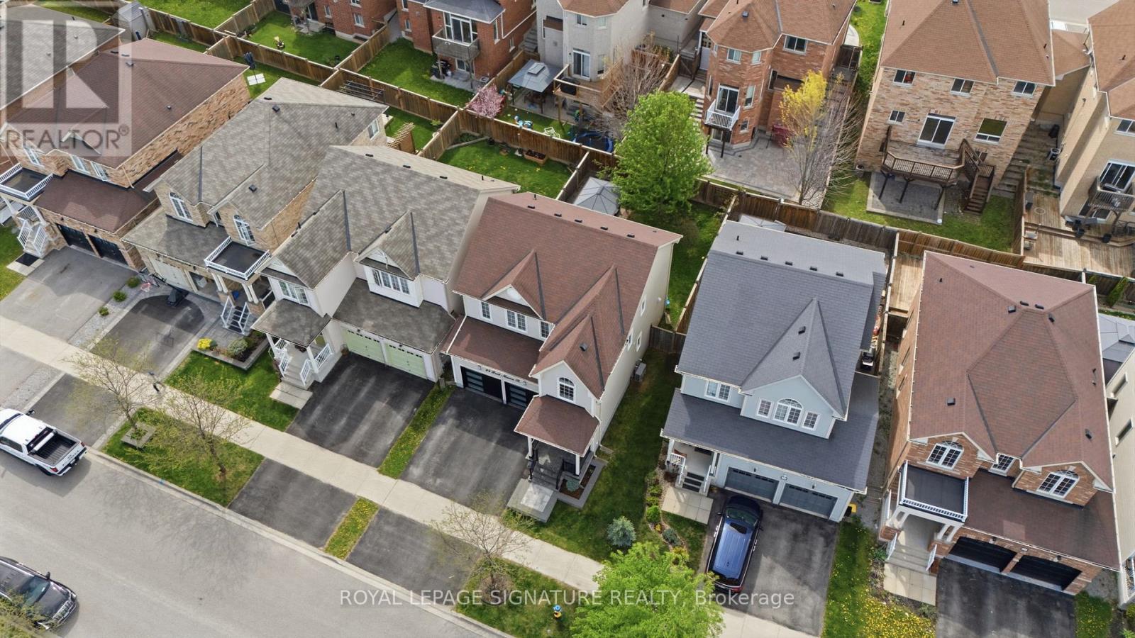 24 Fred Mason Street, Georgina, Ontario  L4P 0B2 - Photo 4 - N13167214