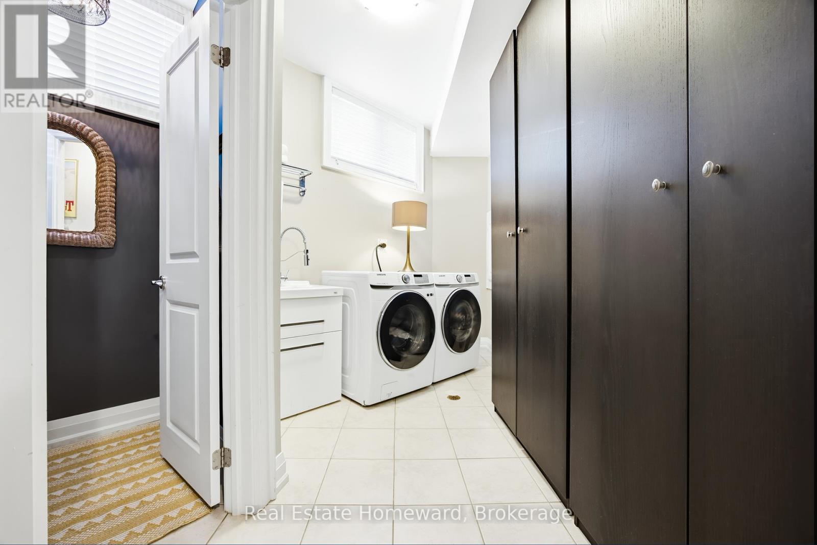 1467 Dundas Street E, Toronto, Ontario  M4M 1S7 - Photo 37 - E13162766