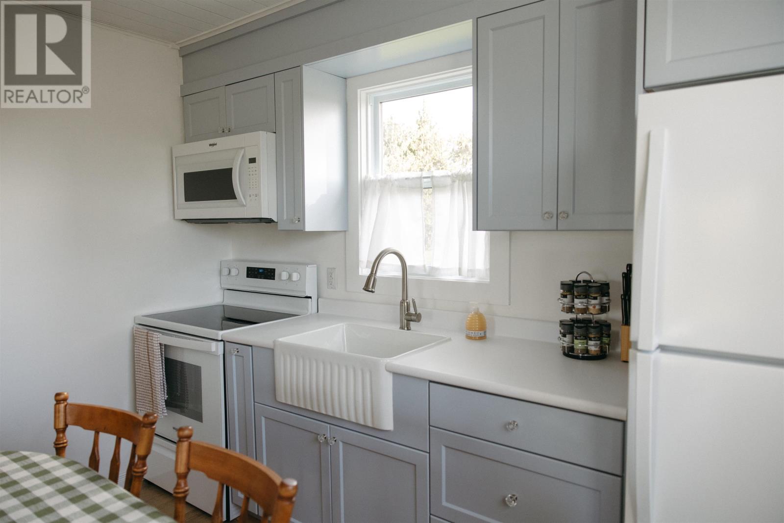 3605 Brackley Point Rd, Brackley Beach, Prince Edward Island  C1E 2P3 - Photo 3 - 202611210