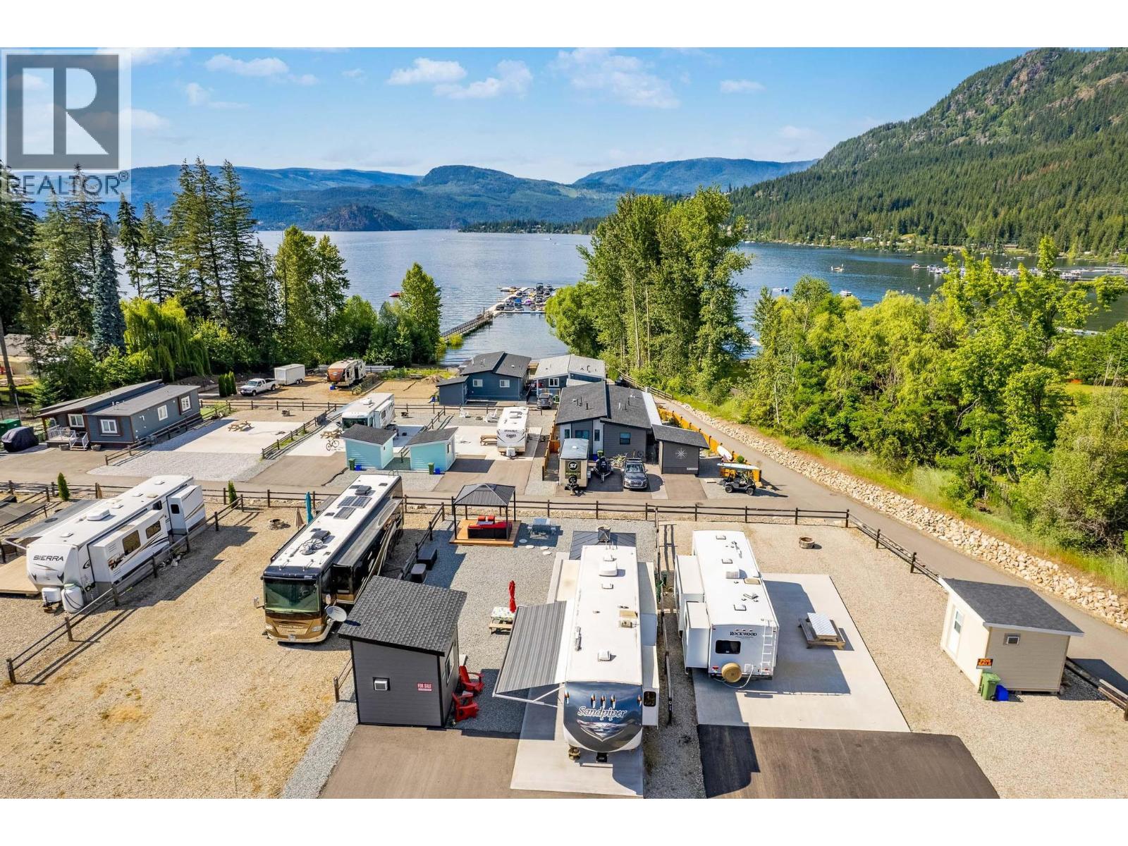 2673 Blind Bay Road Unit# 75, Blind Bay, British Columbia  V0E 1H1 - Photo 1 - 10370132