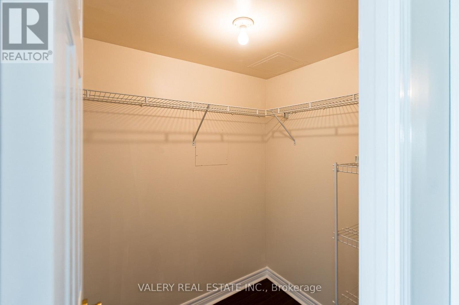 1810 - 51 Lower Simcoe Street, Toronto, Ontario  M5J 3A2 - Photo 12 - C13167248