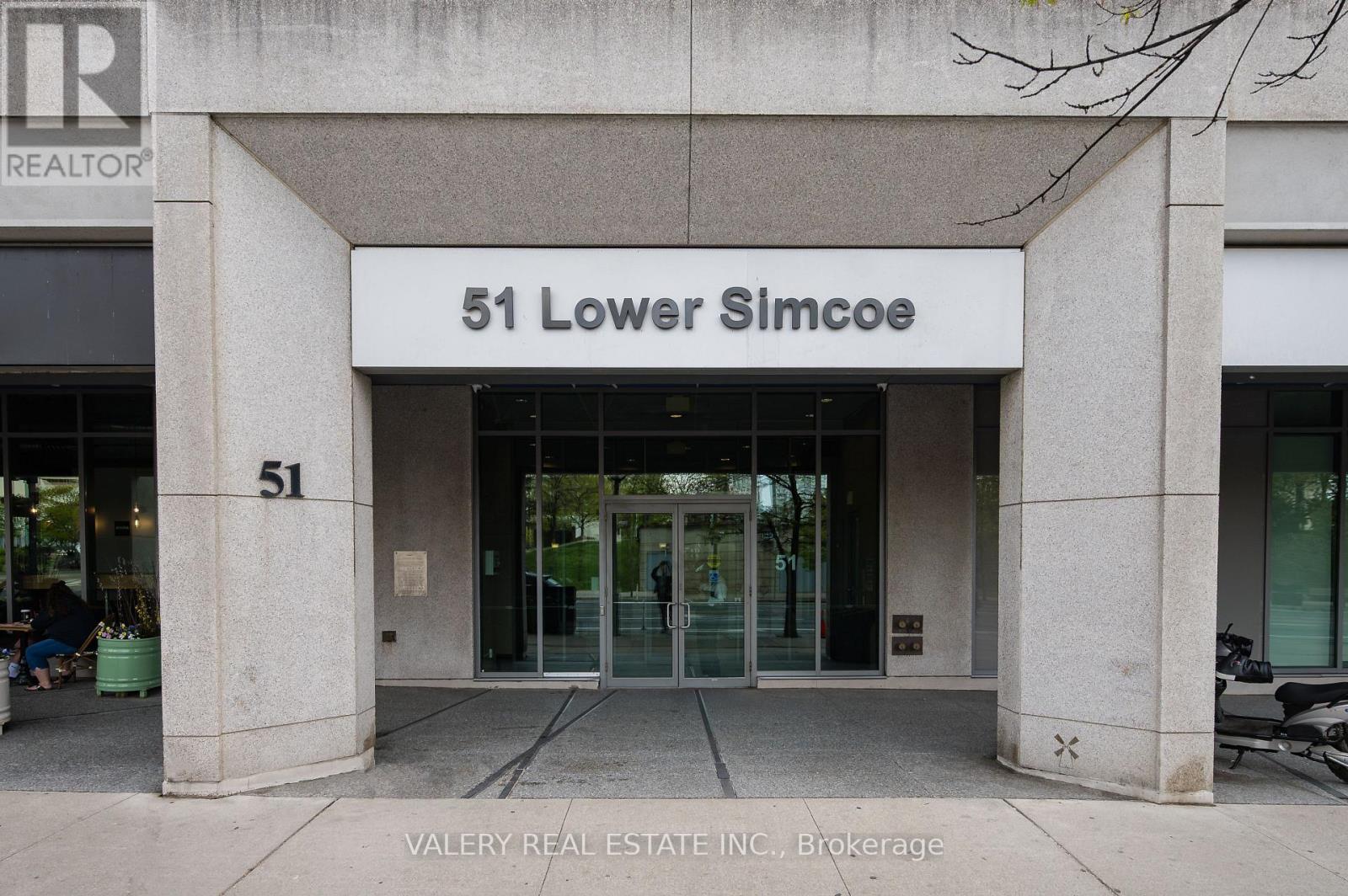 1810 - 51 Lower Simcoe Street, Toronto, Ontario  M5J 3A2 - Photo 3 - C13167248