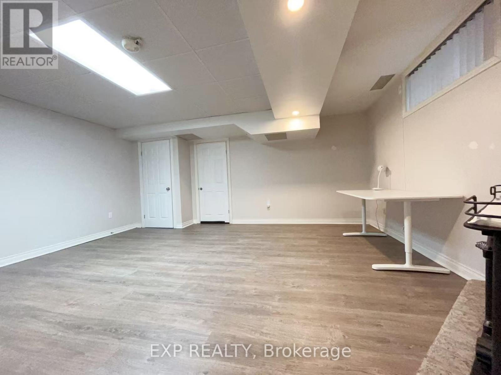50 Brookside Road, Richmond Hill, Ontario  L4C 0J6 - Photo 10 - N13167244