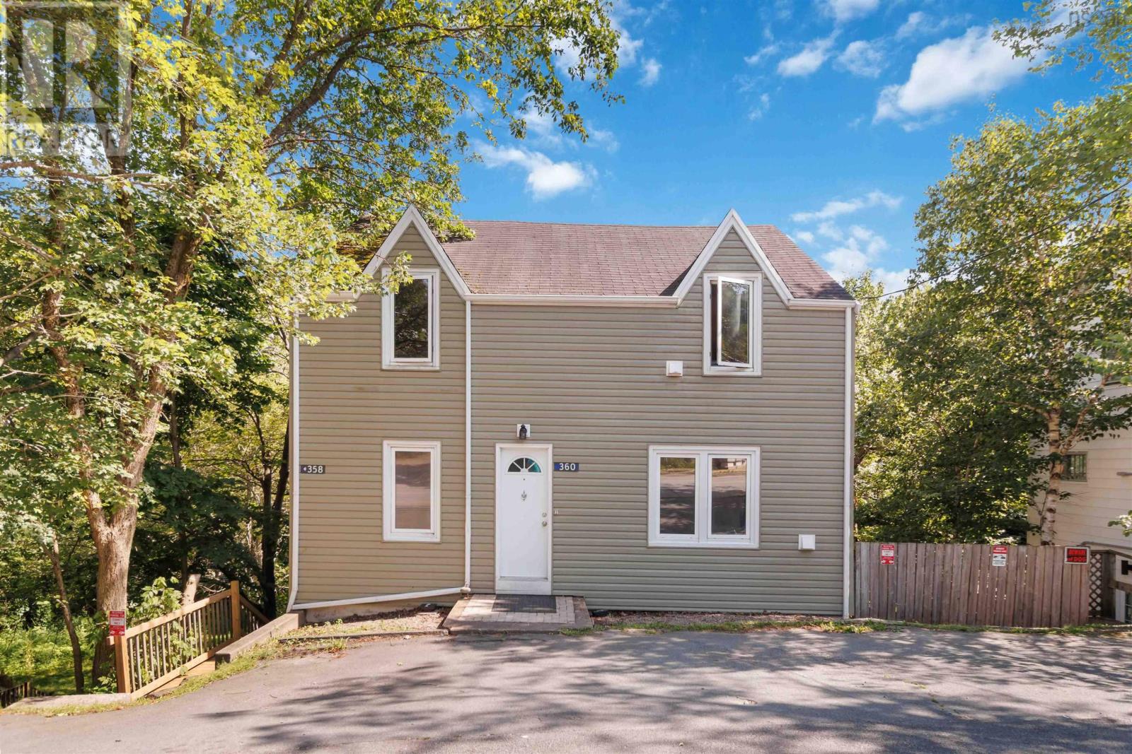 358-360 St Margarets Bay Road, Armdale, Nova Scotia  B3N 1J9 - Photo 1 - 202527574