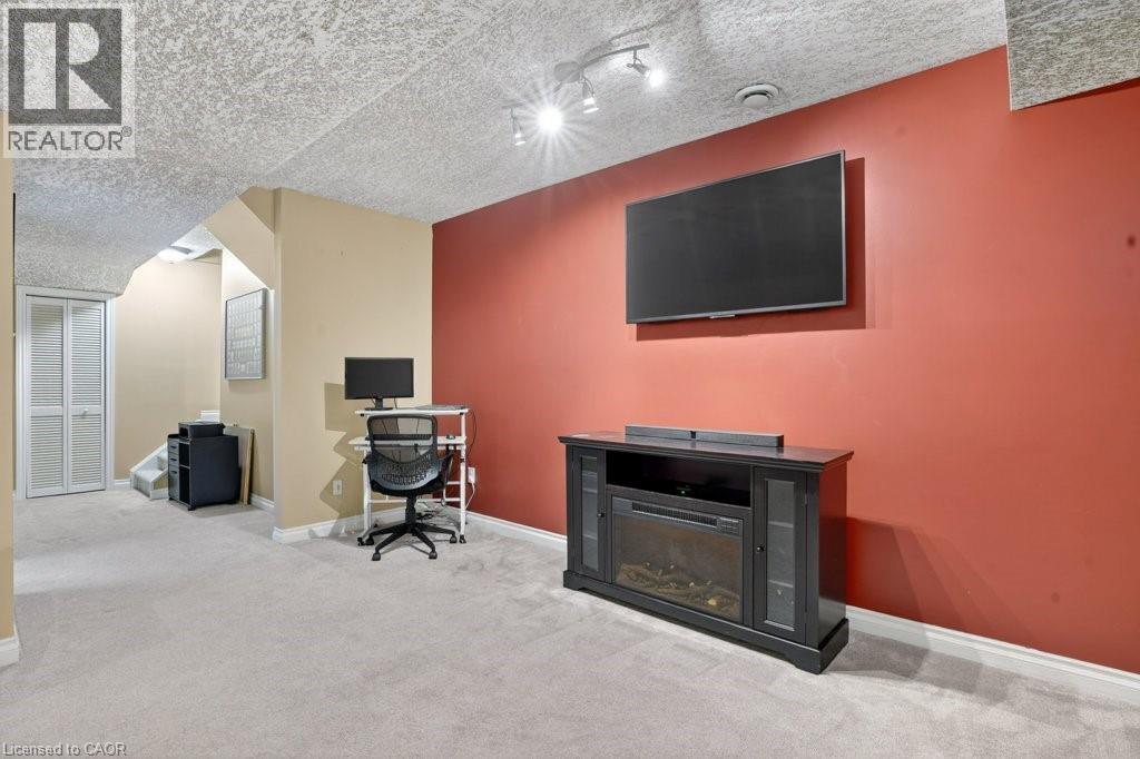 222 Grey Fox Drive, Kitchener, Ontario  N2E 3N4 - Photo 30 - 40831475