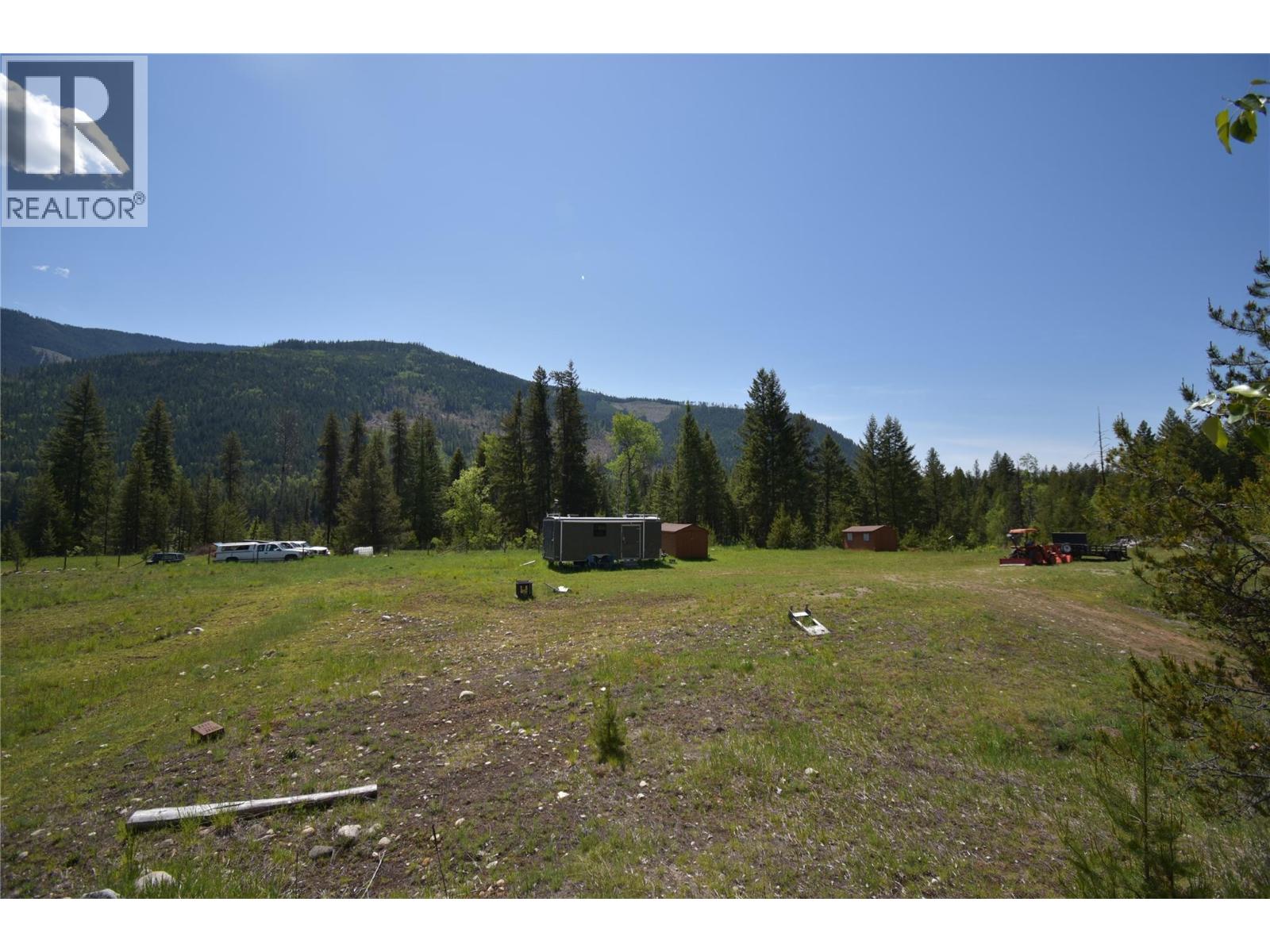 4125 Ross Spur Road, Fruitvale, British Columbia  V0G 1L1 - Photo 7 - 10358434