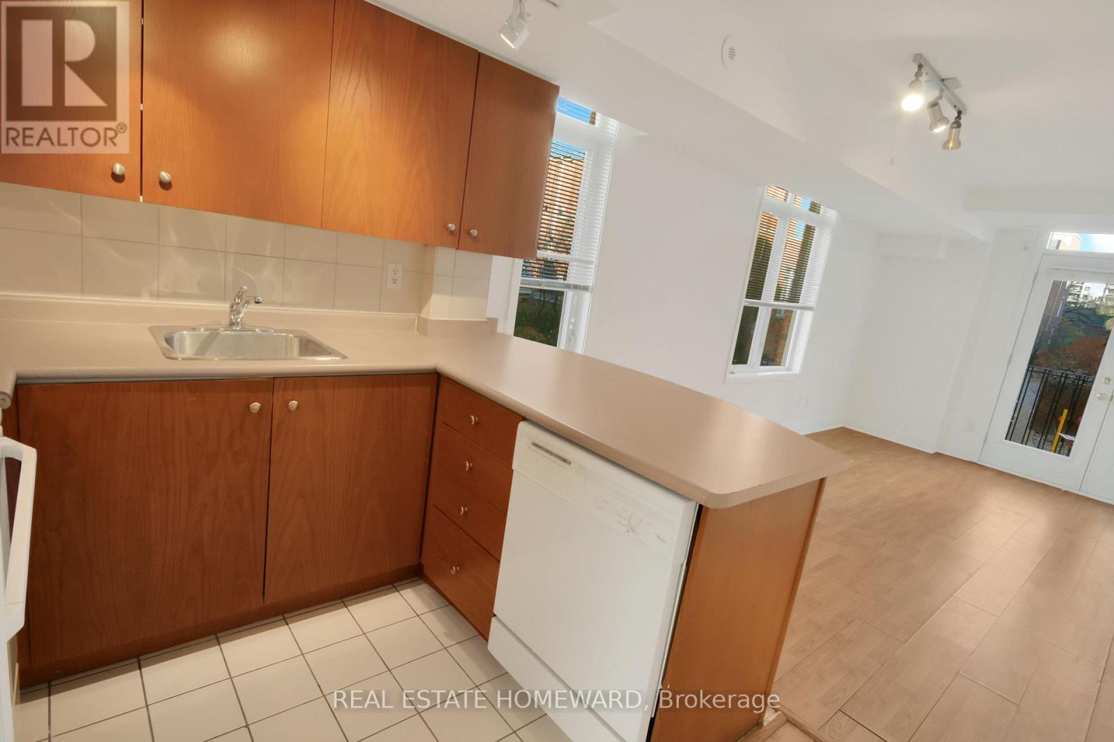 200 - 415 Jarvis Street, Toronto, Ontario  M4Y 3C1 - Photo 7 - C13167264
