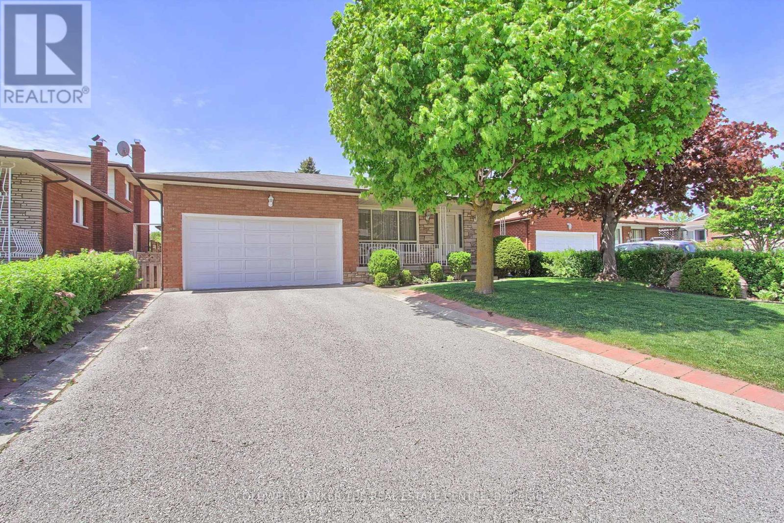 318 Colborne Street, Bradford West Gwillimbury (Bradford), Ontario  L3Z 2E1 - Photo 4 - N13167266