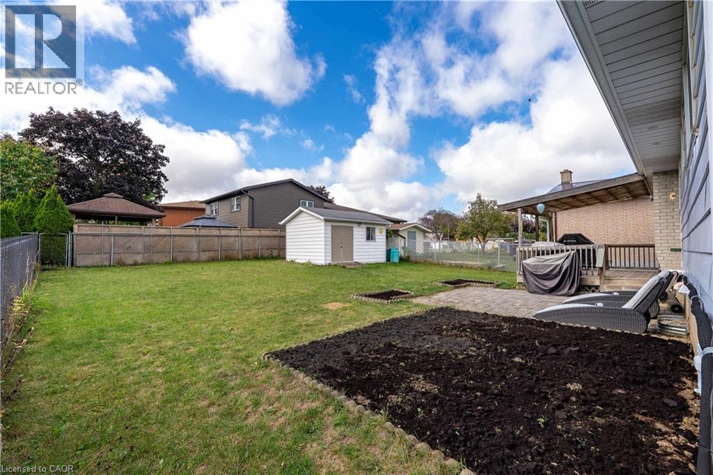 19 Kesselring Drive, Kitchener, Ontario  N2E 2P3 - Photo 24 - 40774031