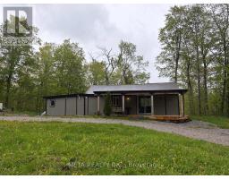 106 BOUNDARY LANE, Trent Lakes, Ontario