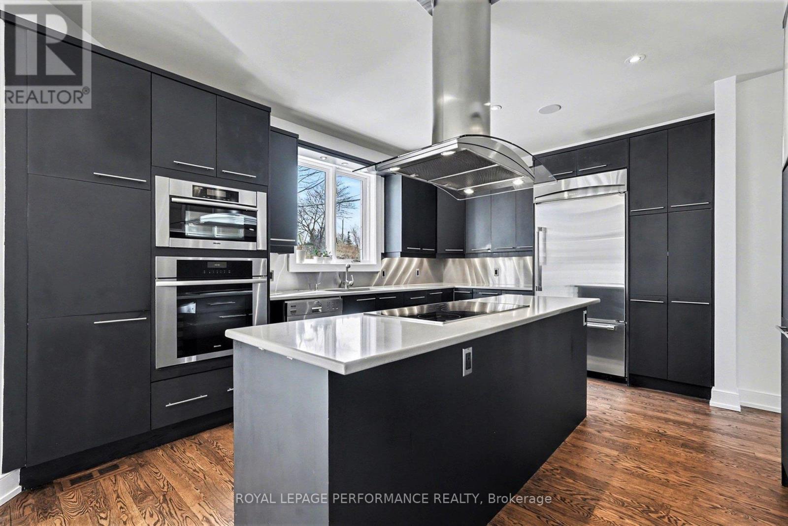 805 Kingsmere Avenue, Ottawa, Ontario  K2A 3J8 - Photo 10 - X13157358