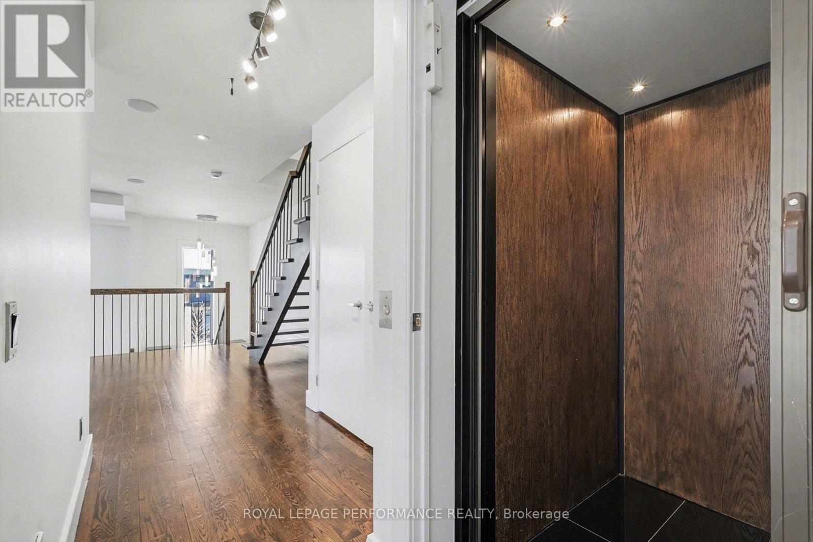 805 Kingsmere Avenue, Ottawa, Ontario  K2A 3J8 - Photo 17 - X13157358