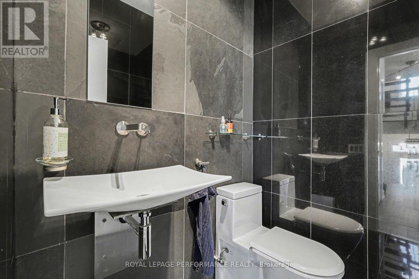 805 Kingsmere Avenue, Ottawa, Ontario  K2A 3J8 - Photo 15 - X13157358