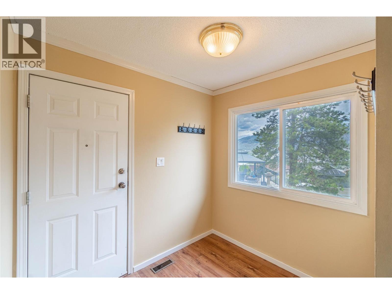 209 Bestwick E Court, Kamloops, British Columbia  V2C 1R9 - Photo 33 - 10373249