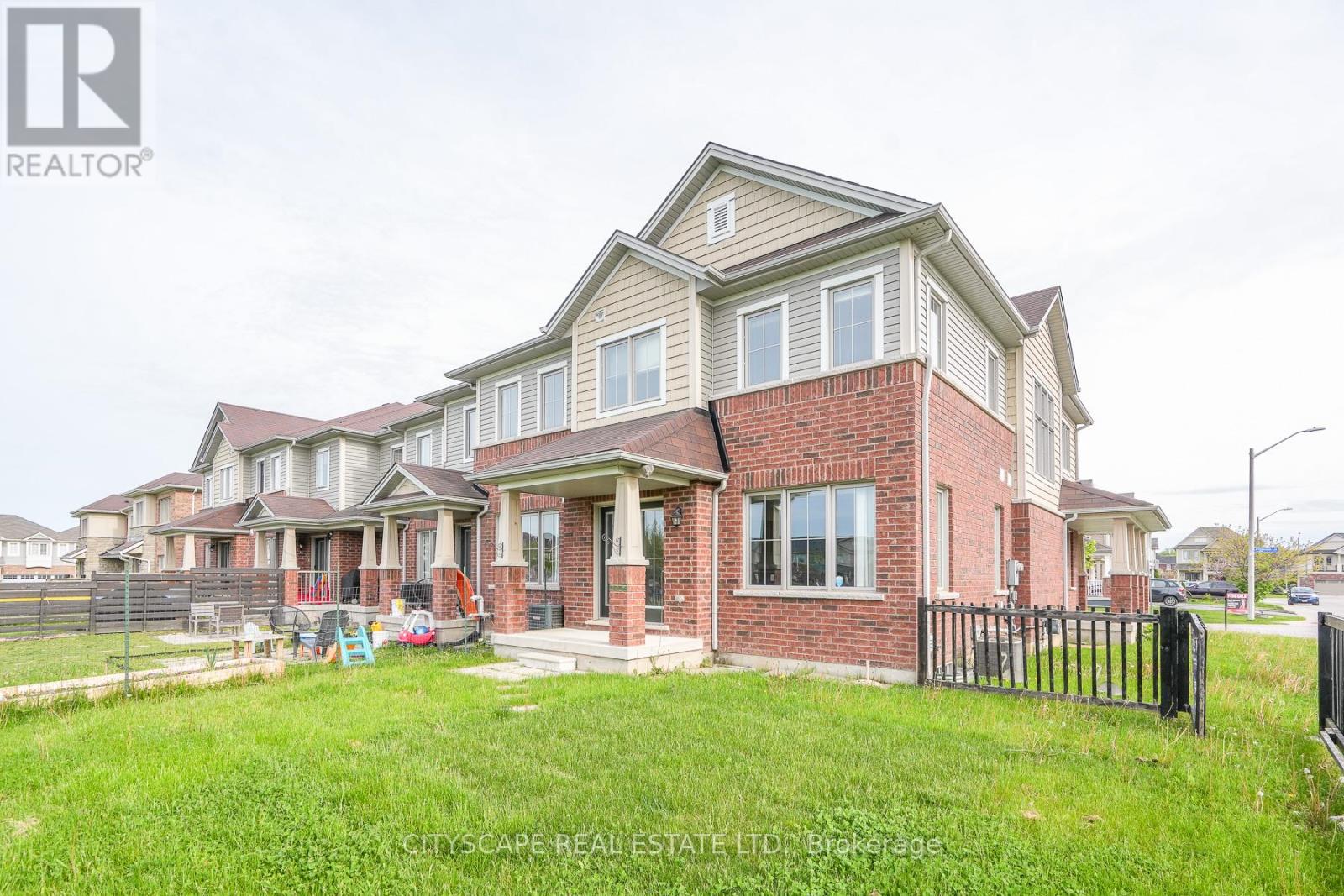 8485 Primrose Lane, Niagara Falls, Ontario  L2H 0K8 - Photo 37 - X13142710