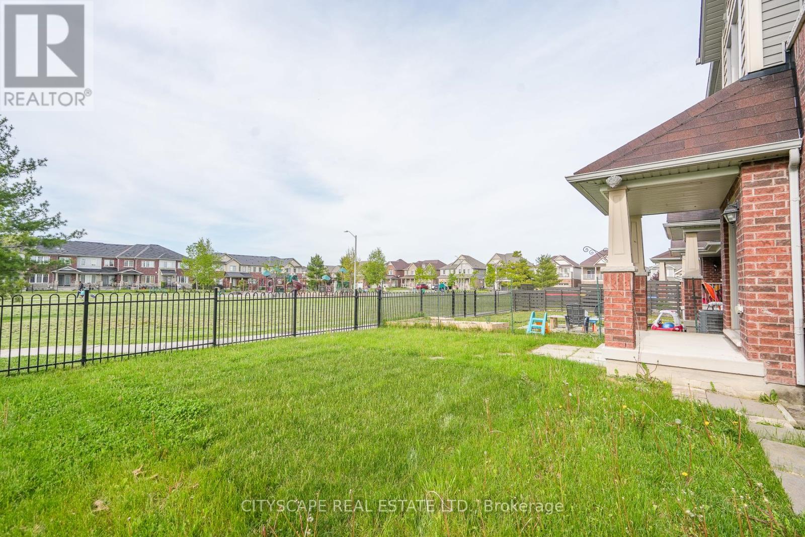 8485 Primrose Lane, Niagara Falls, Ontario  L2H 0K8 - Photo 39 - X13142710