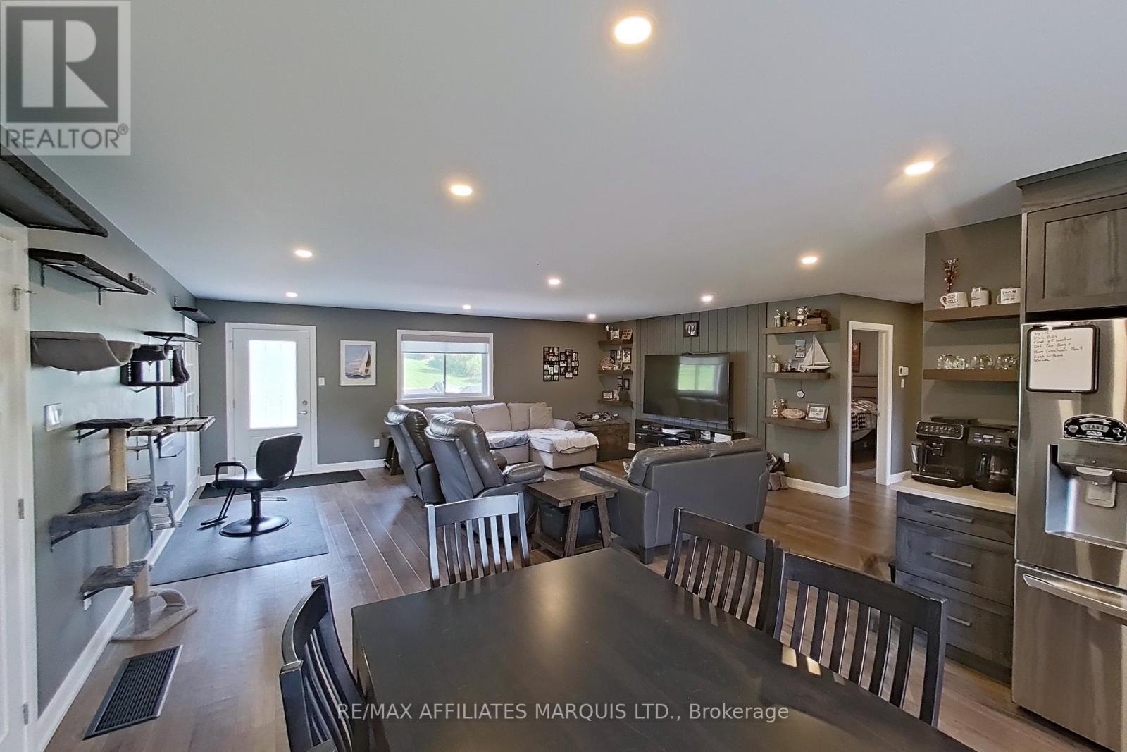 18779 Paragon Road, South Glengarry, Ontario K6H 5R5 - Photo 6 - X13167288