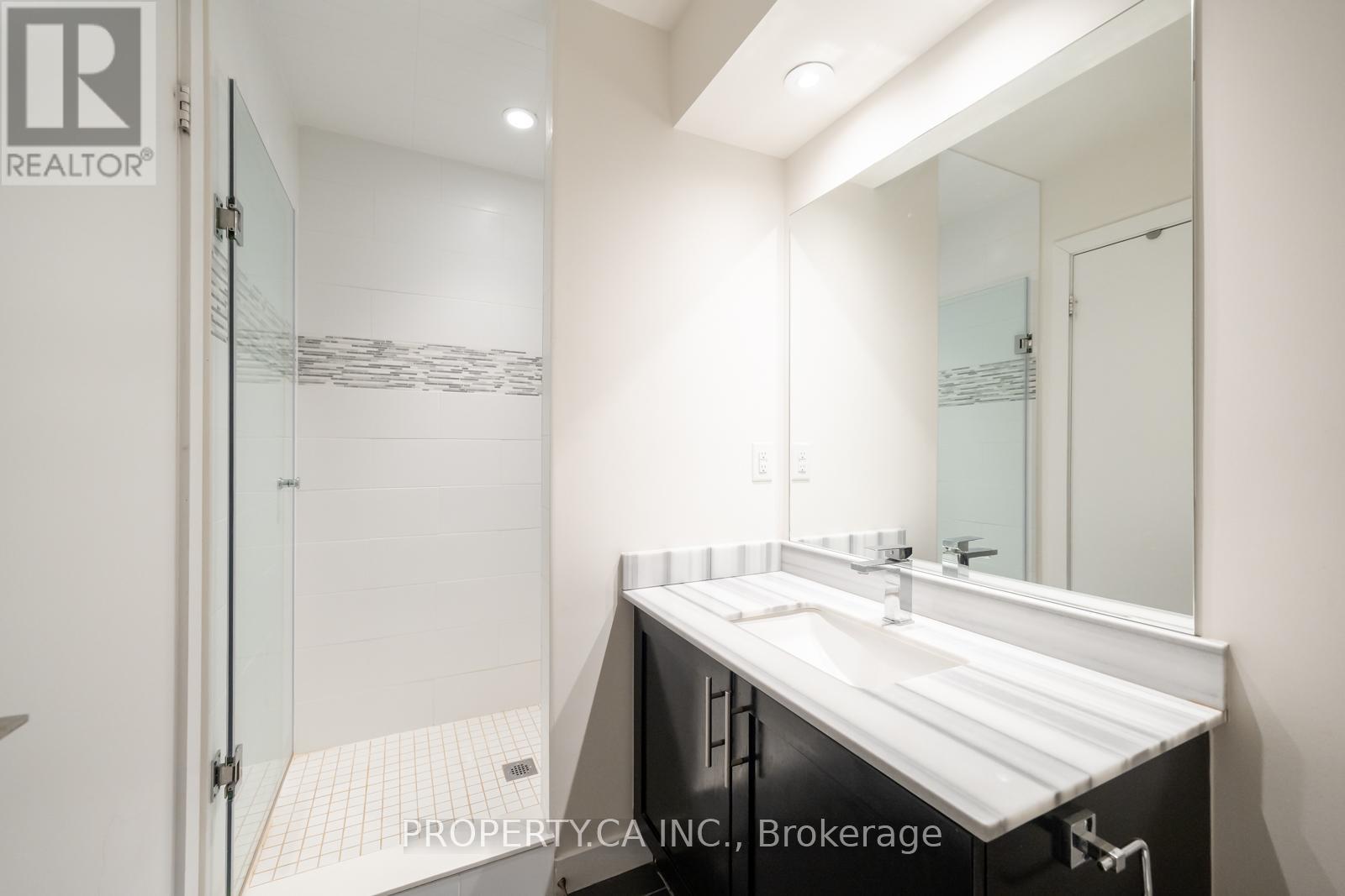 11 - 4030 Parkside Village Drive, Mississauga, Ontario  L5B 3M1 - Photo 24 - W12695864