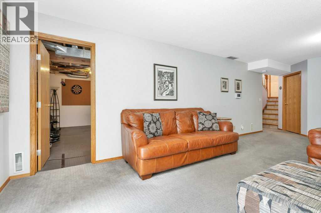 8 Petticoat Lane, Lacombe, Alberta T4L 1T6 - Photo 34 - A2313401