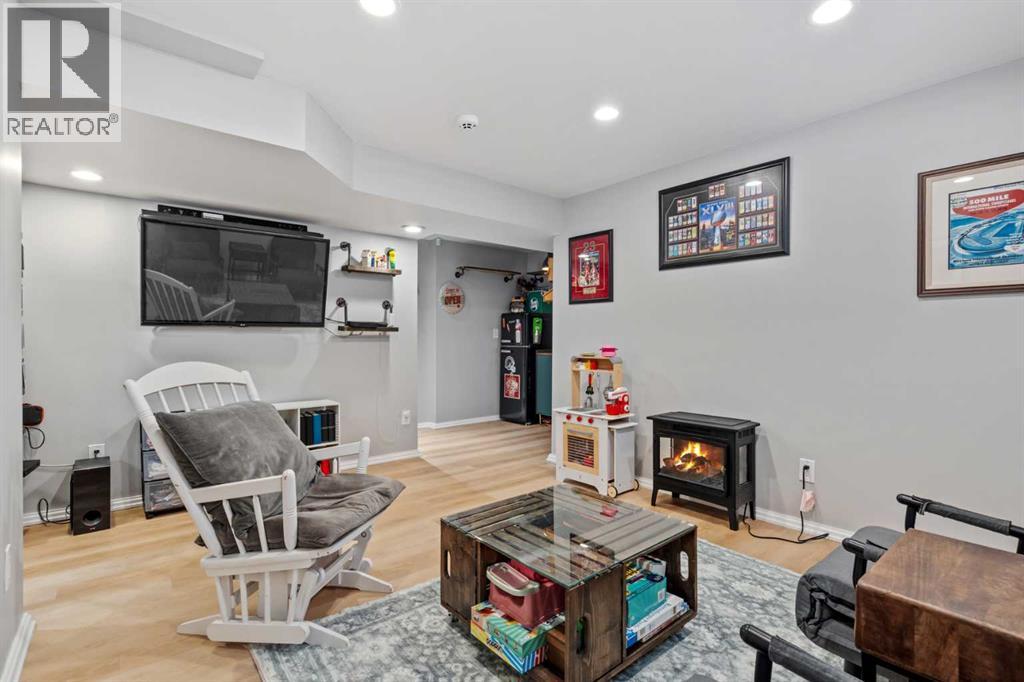 100 Redstone Avenue NE, Calgary, Alberta  T3N 0J6 - Photo 26 - A2307911