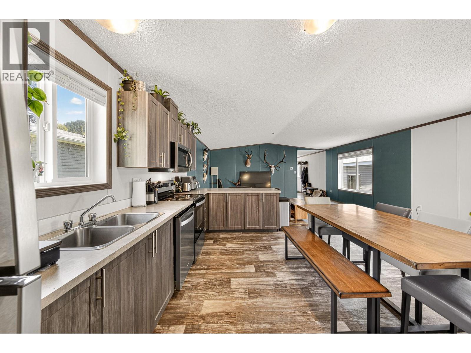 9773 Stephenson Road Unit# 39, Hosmer, British Columbia  V0B 1M5 - Photo 1 - 10388033