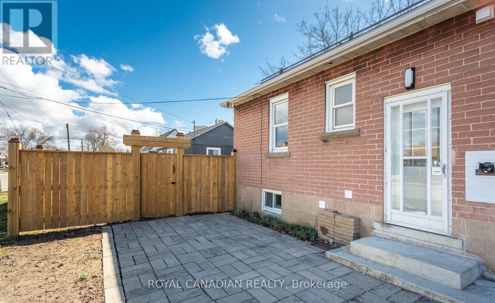 Bsmt - 67 Seven Oaks Drive, Hamilton, Ontario  L9A 4E3 - Photo 2 - X13157234