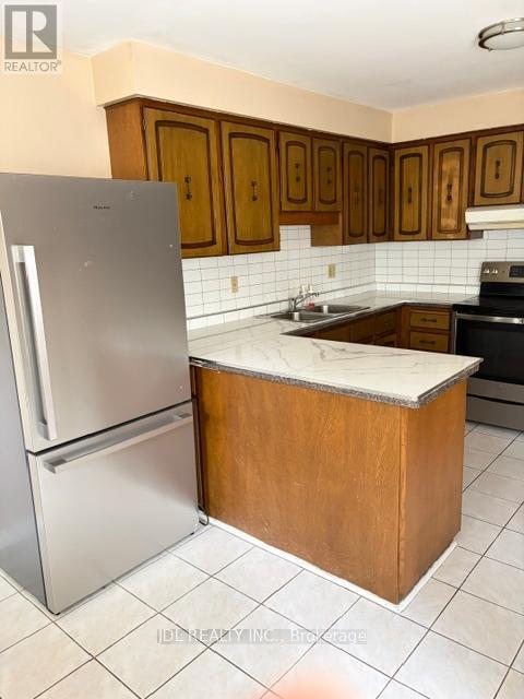28 Harringay Crescent, Toronto, Ontario  M1W 1Z3 - Photo 16 - E12960540