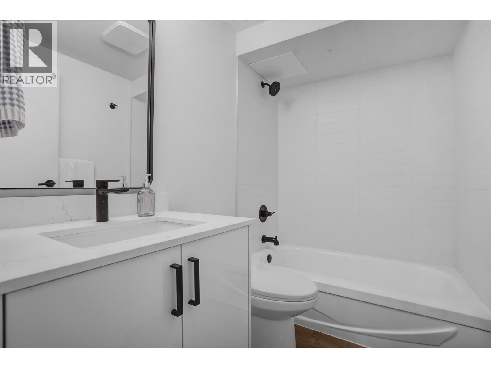 206 2299 E 30th Avenue, Vancouver, British Columbia  V5N 5N1 - Photo 11 - R3127221