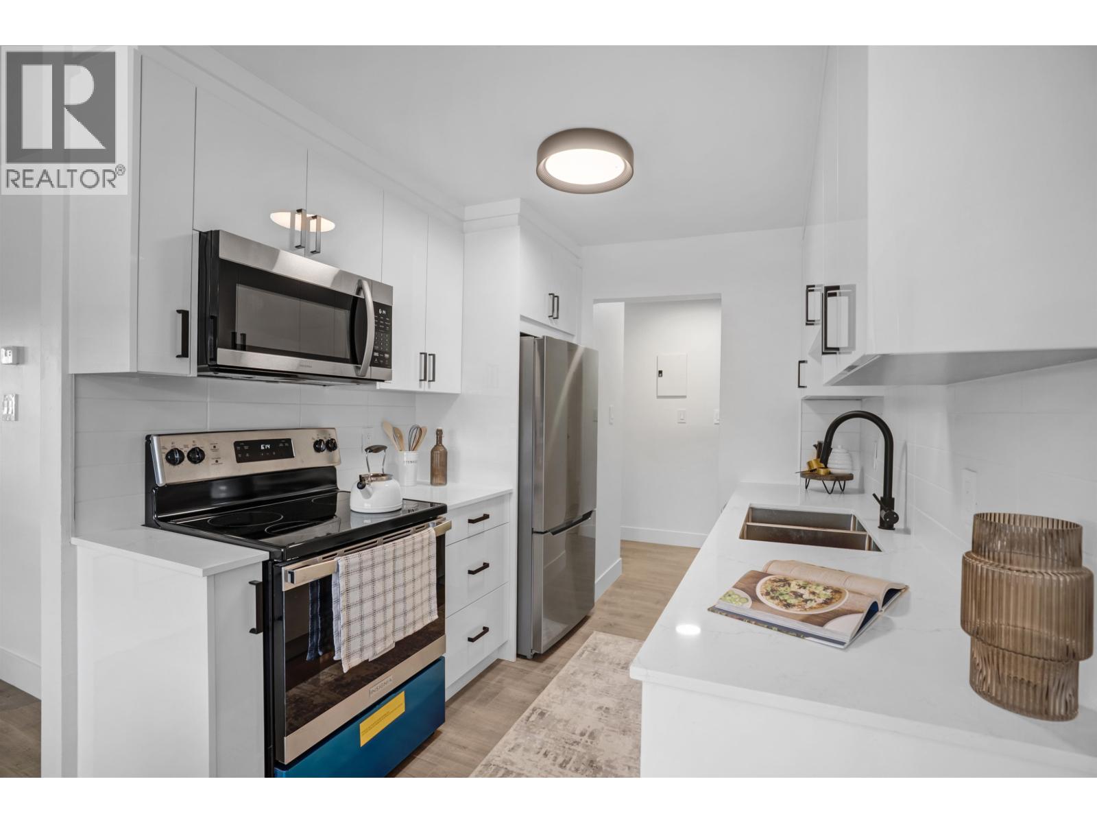 206 2299 E 30th Avenue, Vancouver, British Columbia  V5N 5N1 - Photo 8 - R3127221