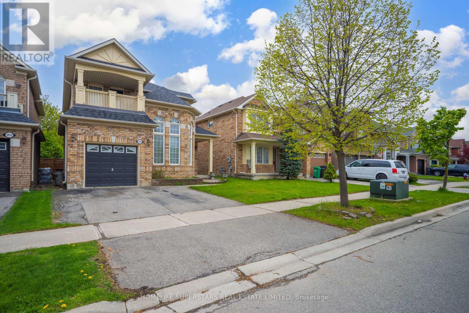 3836 Baycroft Drive, Mississauga, Ontario  L5N 8J5 - Photo 4 - W13167322