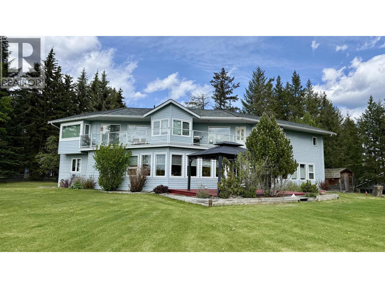 5466 Donsleequa Court, 108 Mile Ranch, British Columbia  V0K 2Z0 - Photo 1 - R3099134