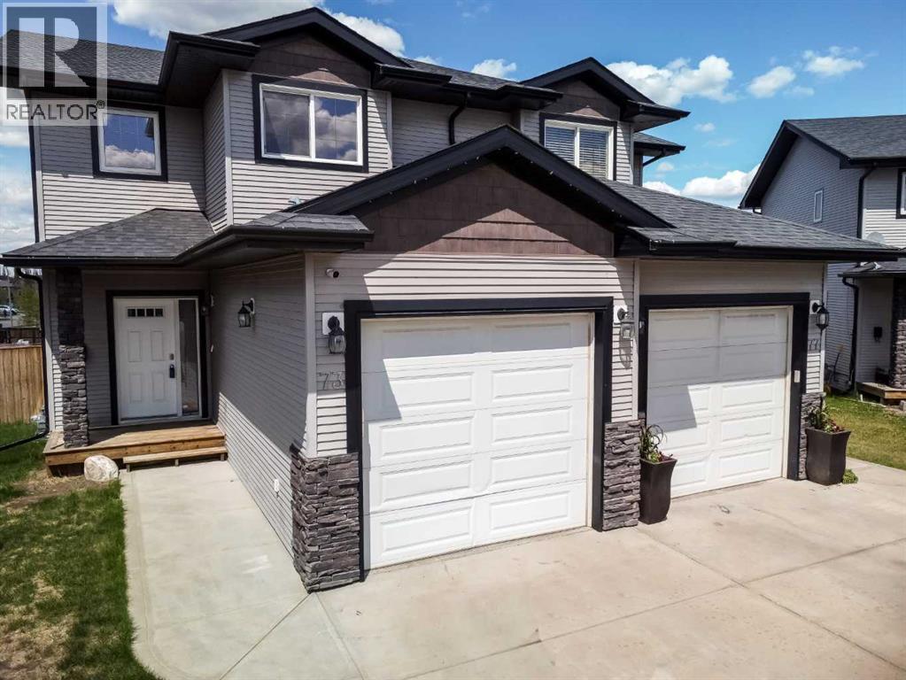 73 Piper Close, Blackfalds, Alberta  T4M 0G5 - Photo 1 - A2313535
