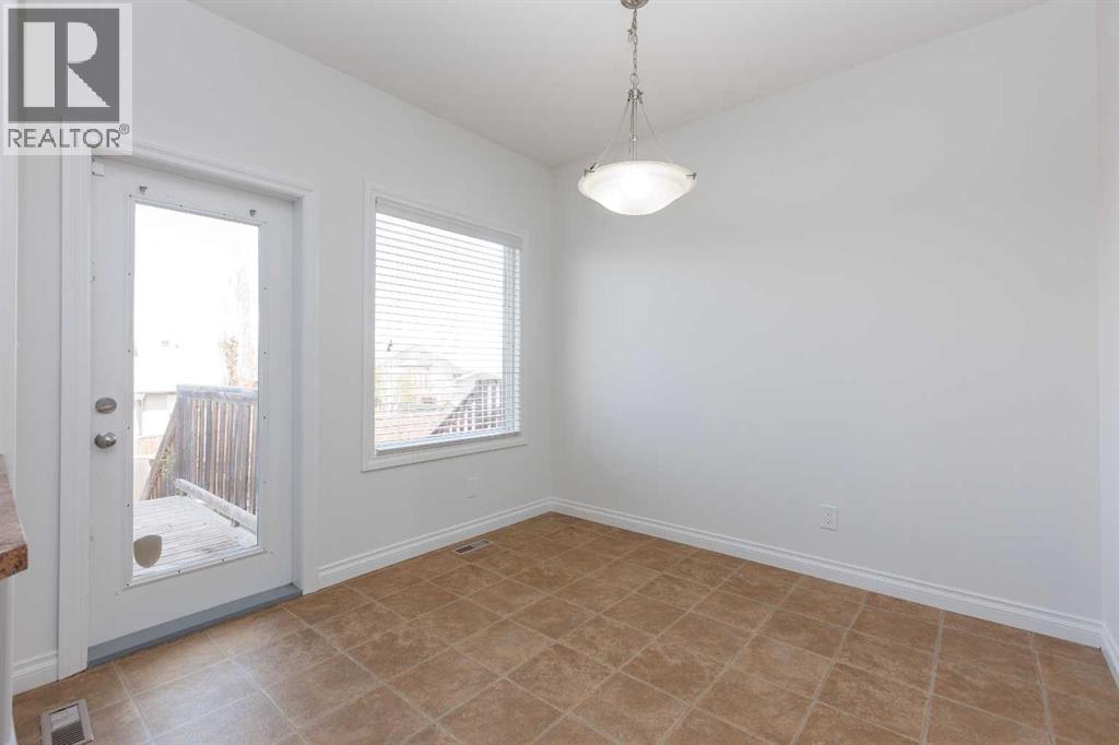 73 Piper Close, Blackfalds, Alberta  T4M 0G5 - Photo 5 - A2313535