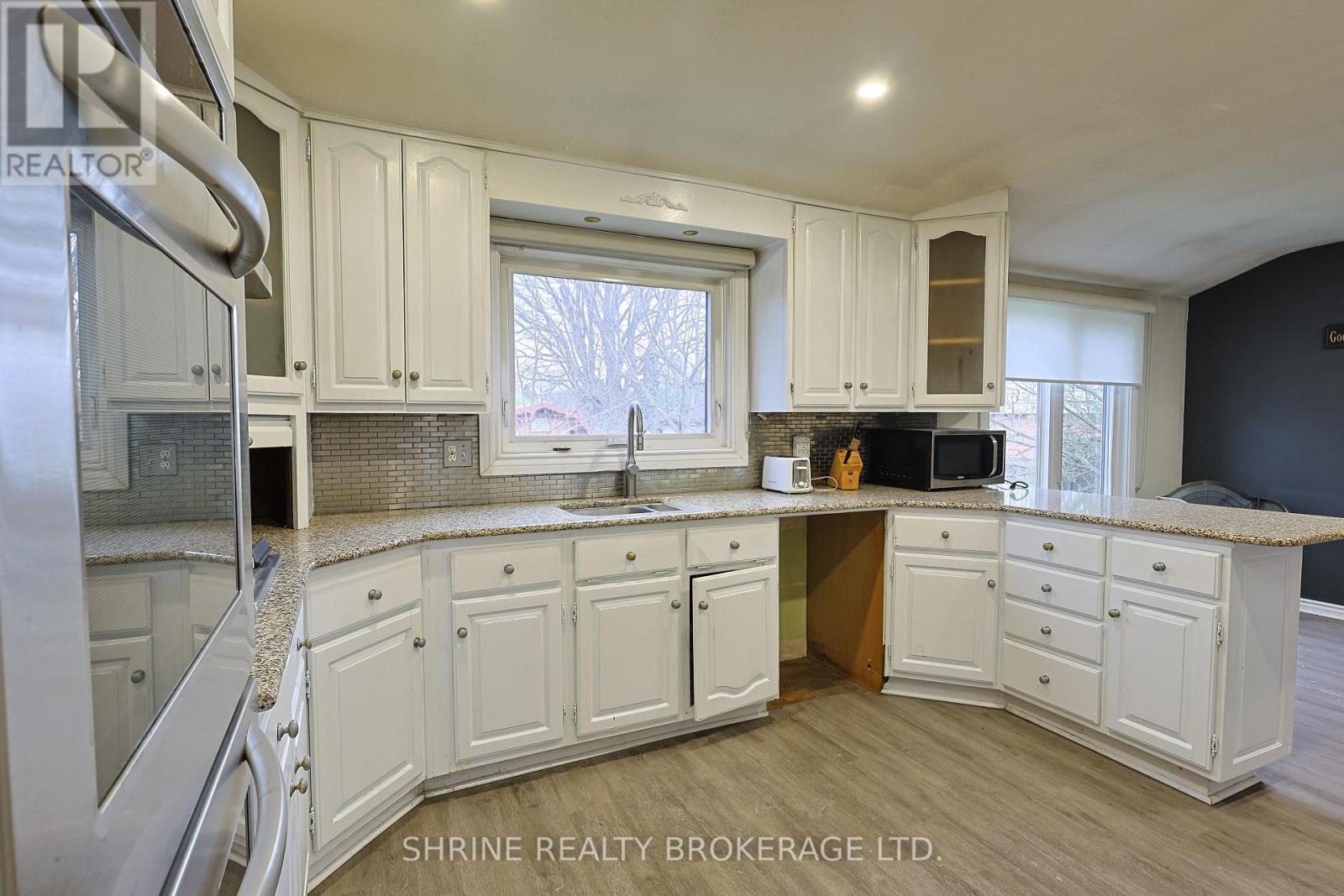 127 Odessa Avenue, London South, Ontario  N6J 2Z9 - Photo 5 - X13167378