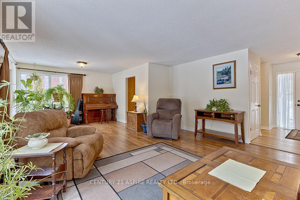 32 Country Lane, Petawawa, Ontario  K8H 3J9 - Photo 16 - X13167358
