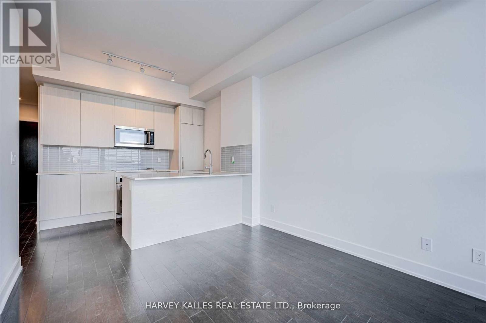 2305 - 181 Bedford Road, Toronto, Ontario  M5R 0C2 - Photo 13 - C13167348