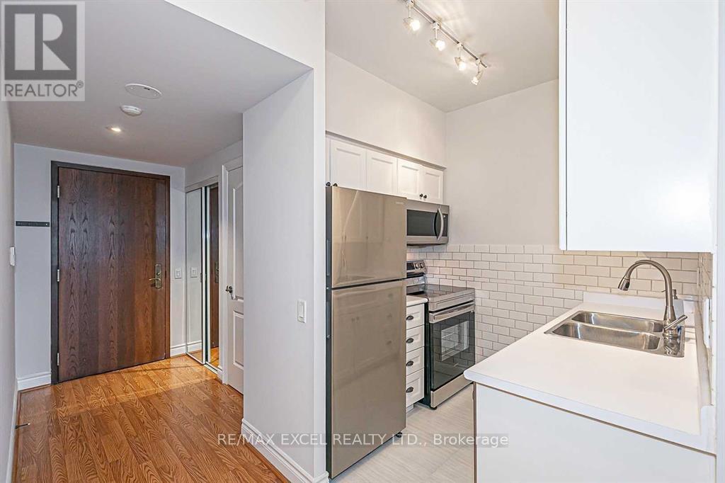 801 - 2 Clairtrell Road, Toronto, Ontario  M2N 7H5 - Photo 6 - C13167372