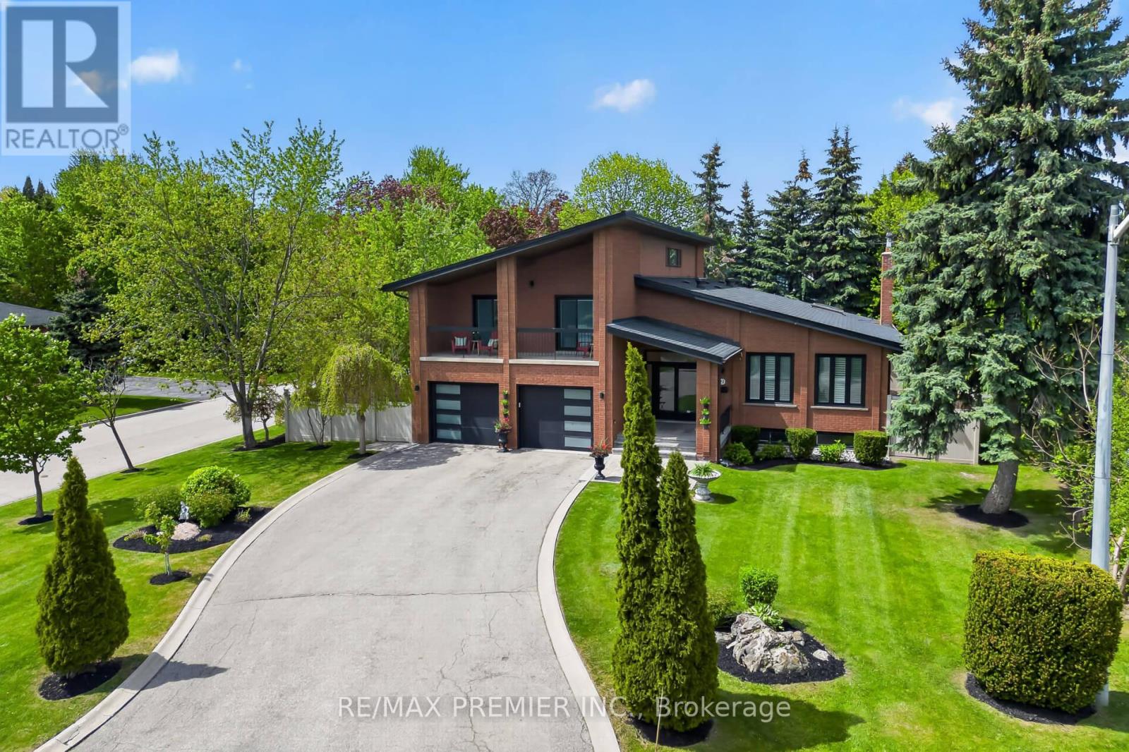 21 FOREST CIRCLE COURT, Vaughan, Ontario