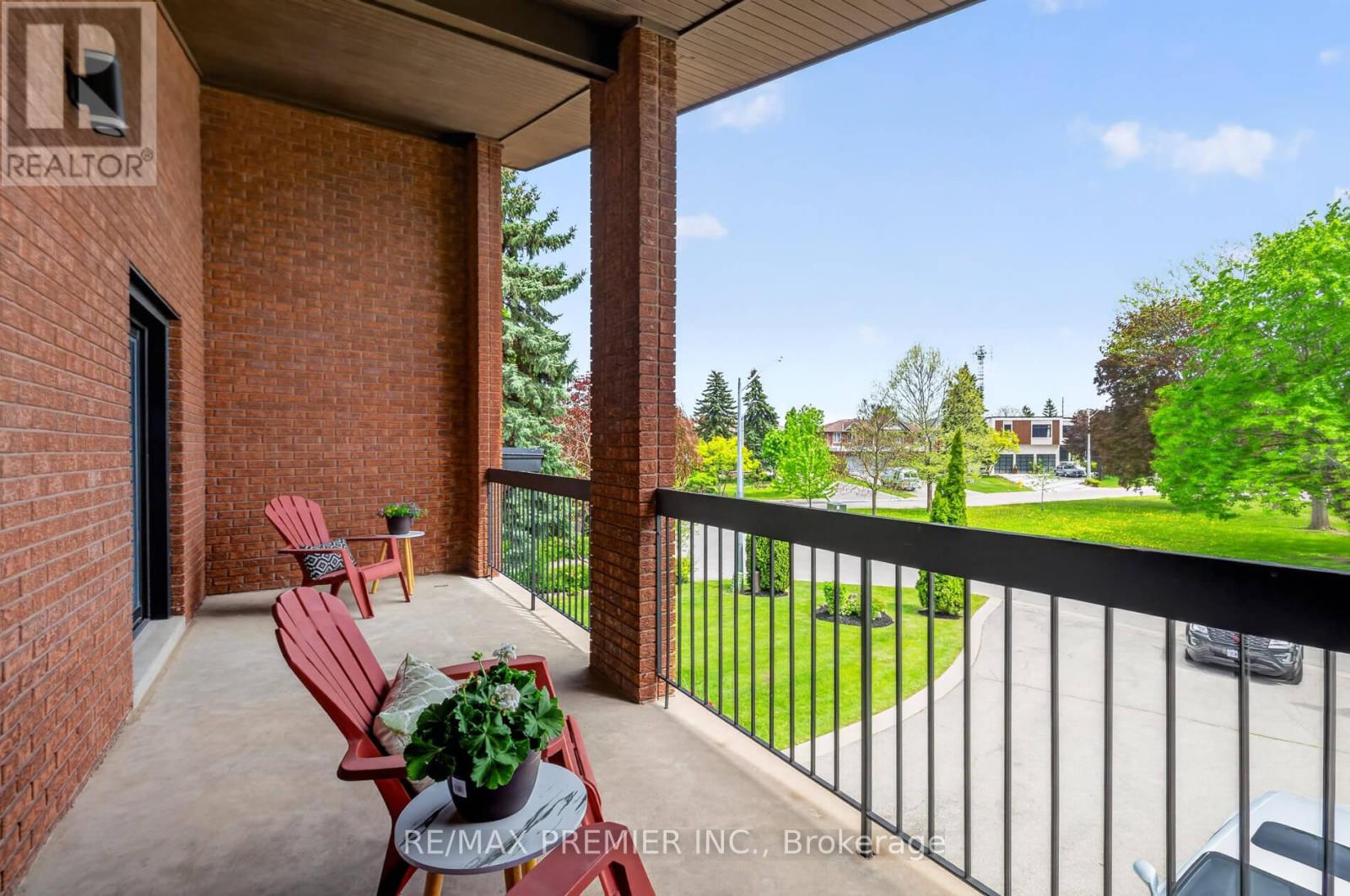 21 Forest Circle Court, Vaughan, Ontario  L4L 1N8 - Photo 19 - N13167386
