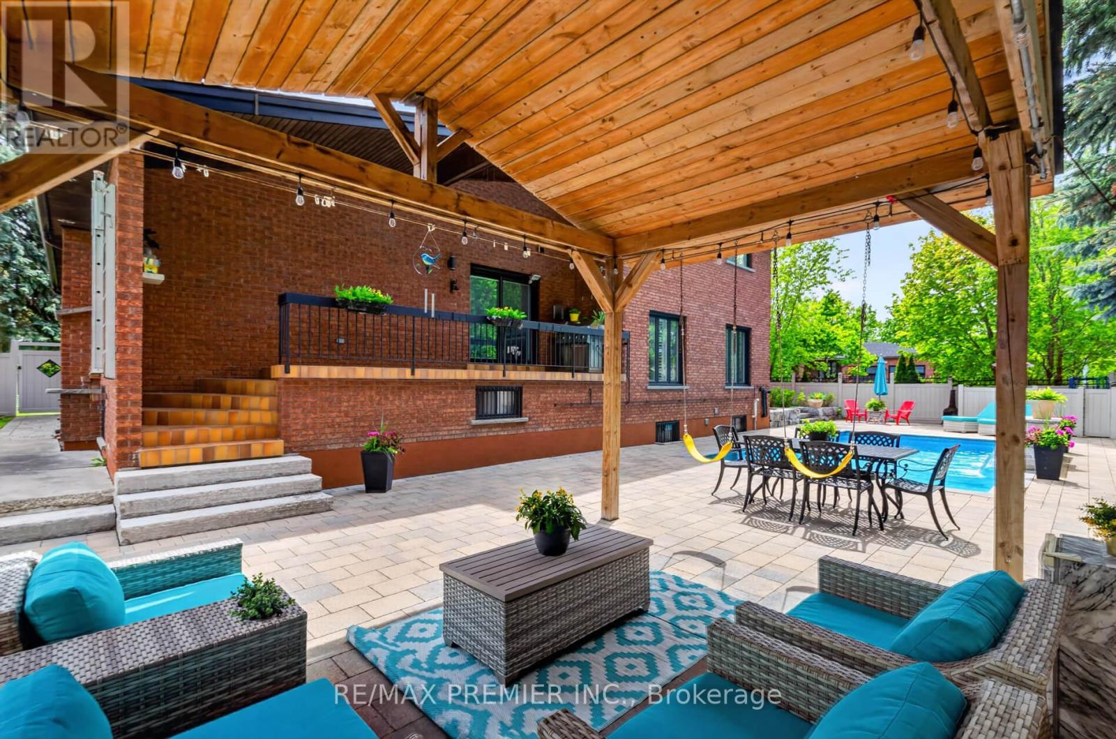 21 Forest Circle Court, Vaughan, Ontario  L4L 1N8 - Photo 43 - N13167386