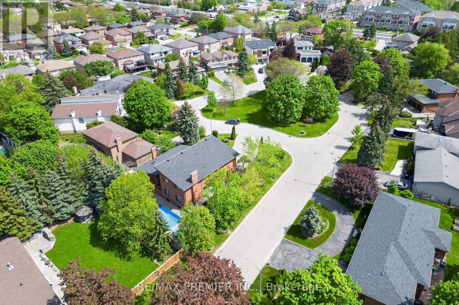 21 Forest Circle Court, Vaughan, Ontario  L4L 1N8 - Photo 47 - N13167386