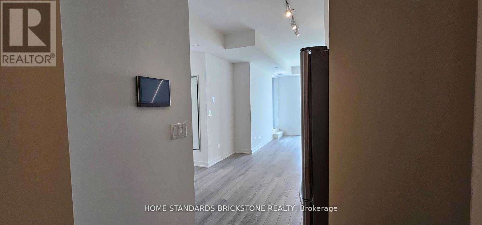 304 - 3079 Trafalgar Road, Oakville, Ontario  L6H 8C5 - Photo 5 - W13167354