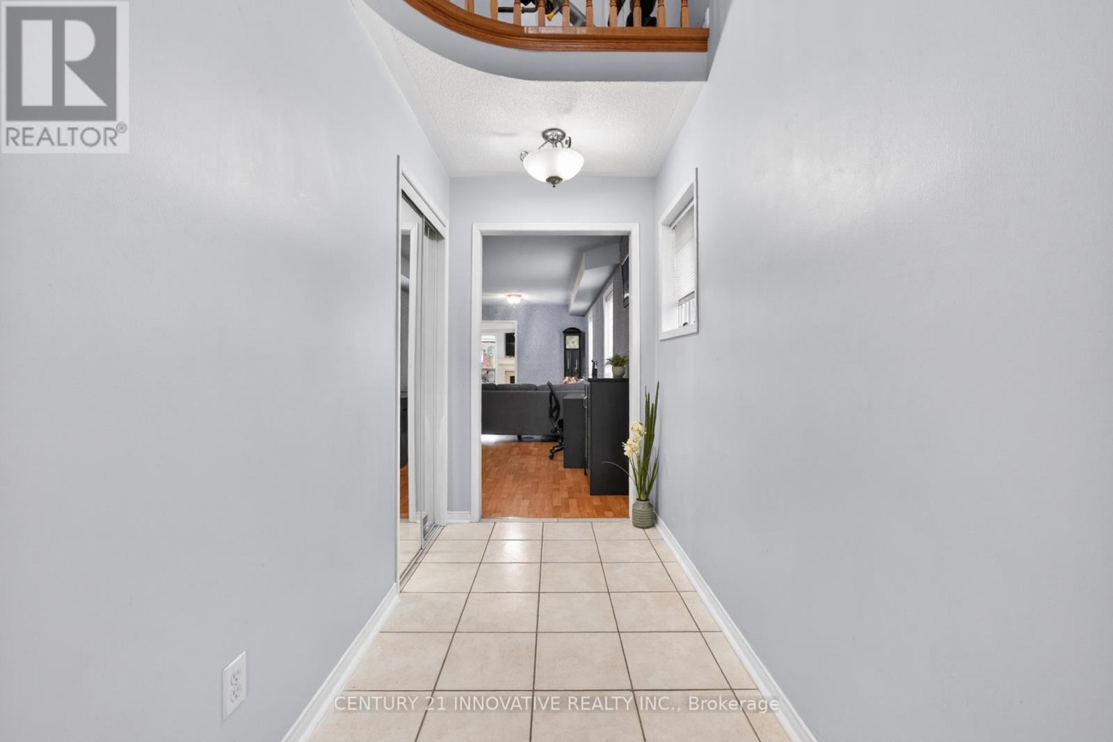700 Rossellini Drive, Mississauga, Ontario  L5W 1L1 - Photo 3 - W13167382