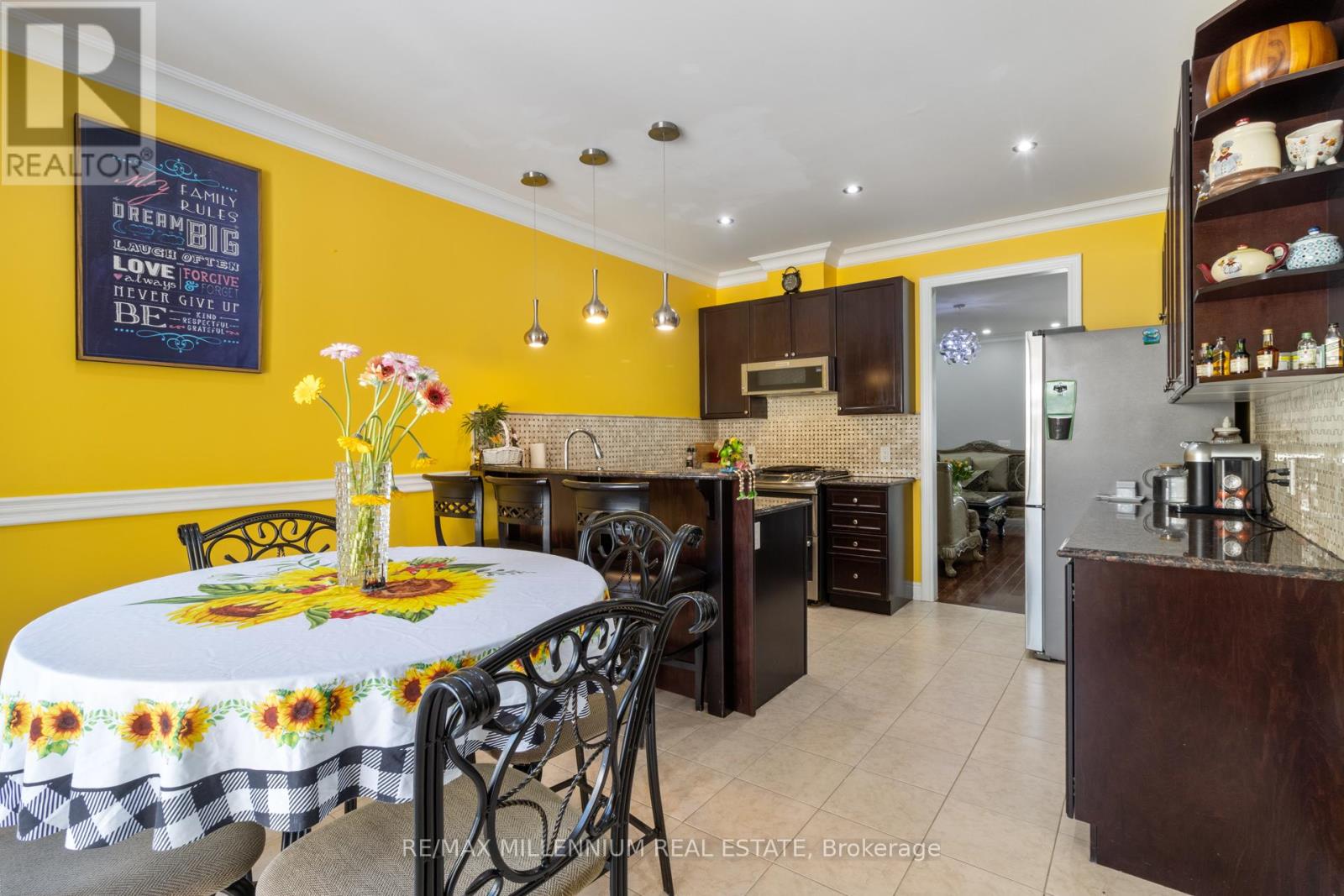 6 Trentonian Street, Brampton, Ontario  L6R 3W2 - Photo 20 - W13167394