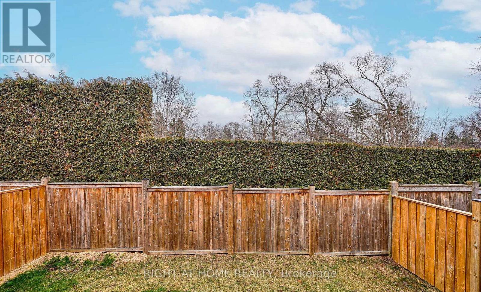 Upper - 15 Culloden Court, Toronto, Ontario  M1C 0E9 - Photo 17 - E13137142