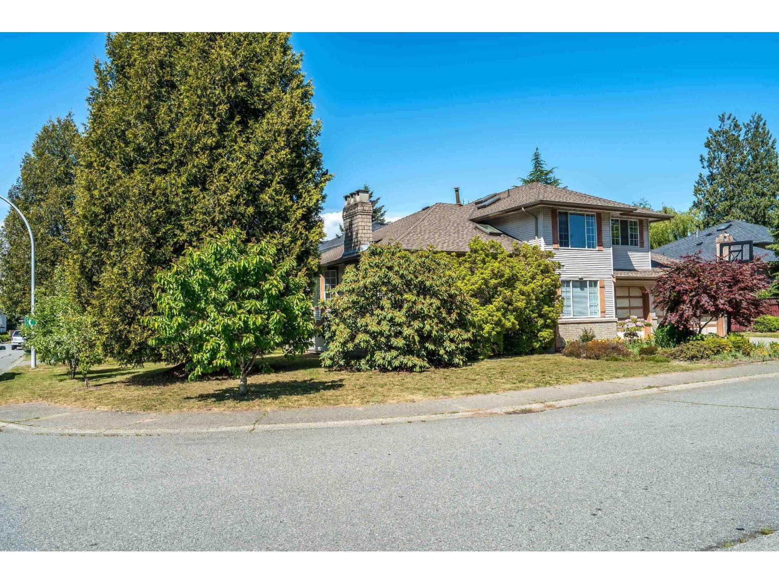 15911 111 Avenue, Surrey, British Columbia V4N 1C8 - Photo 2 - R3124694