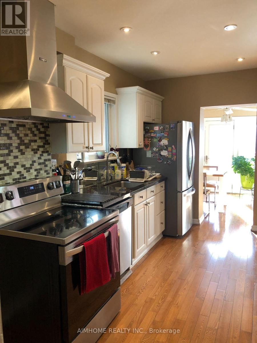 268 Jedburgh Road, Toronto, Ontario  M5M 3K4 - Photo 14 - C12852700