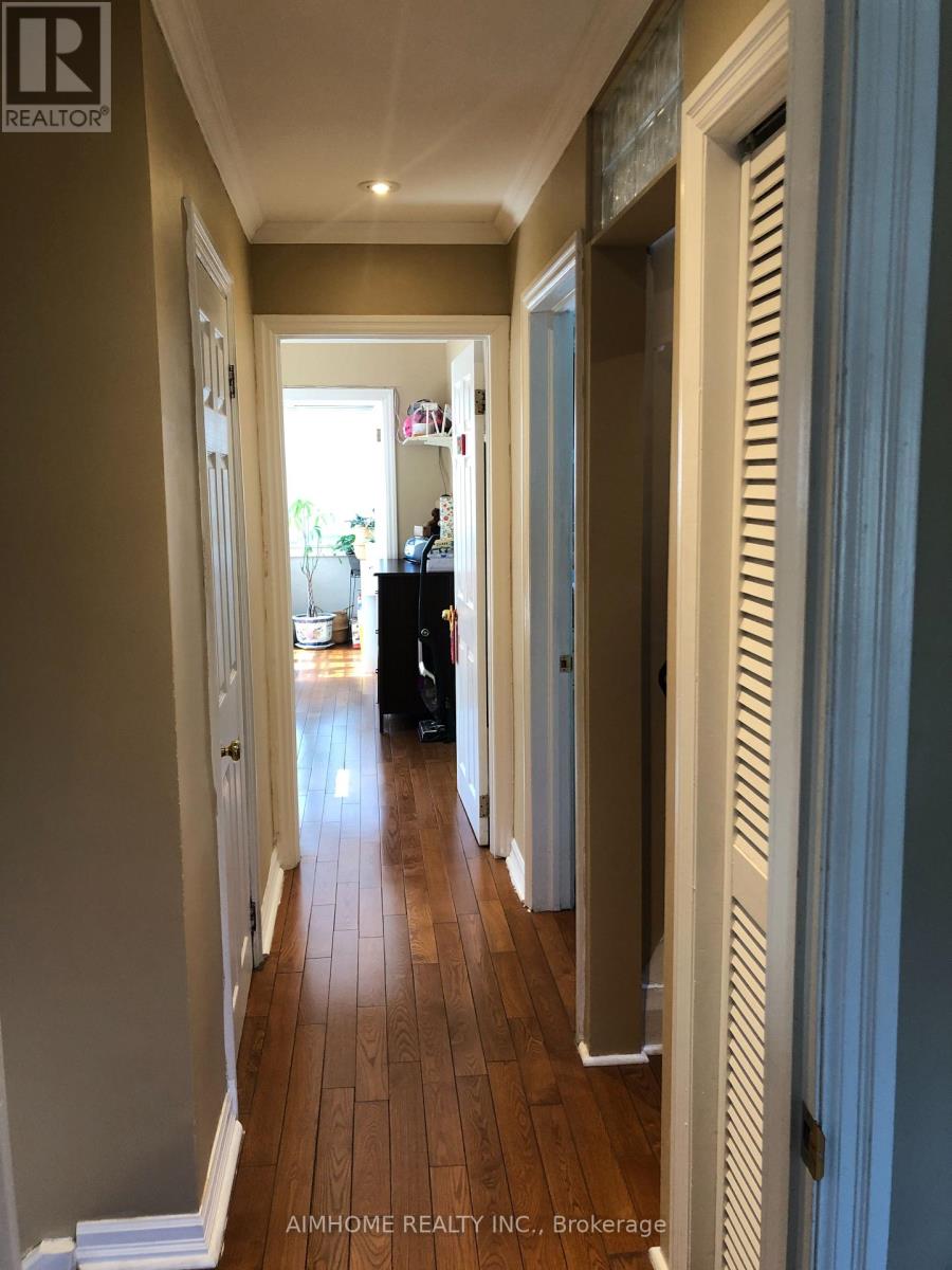 268 Jedburgh Road, Toronto, Ontario  M5M 3K4 - Photo 20 - C12852700