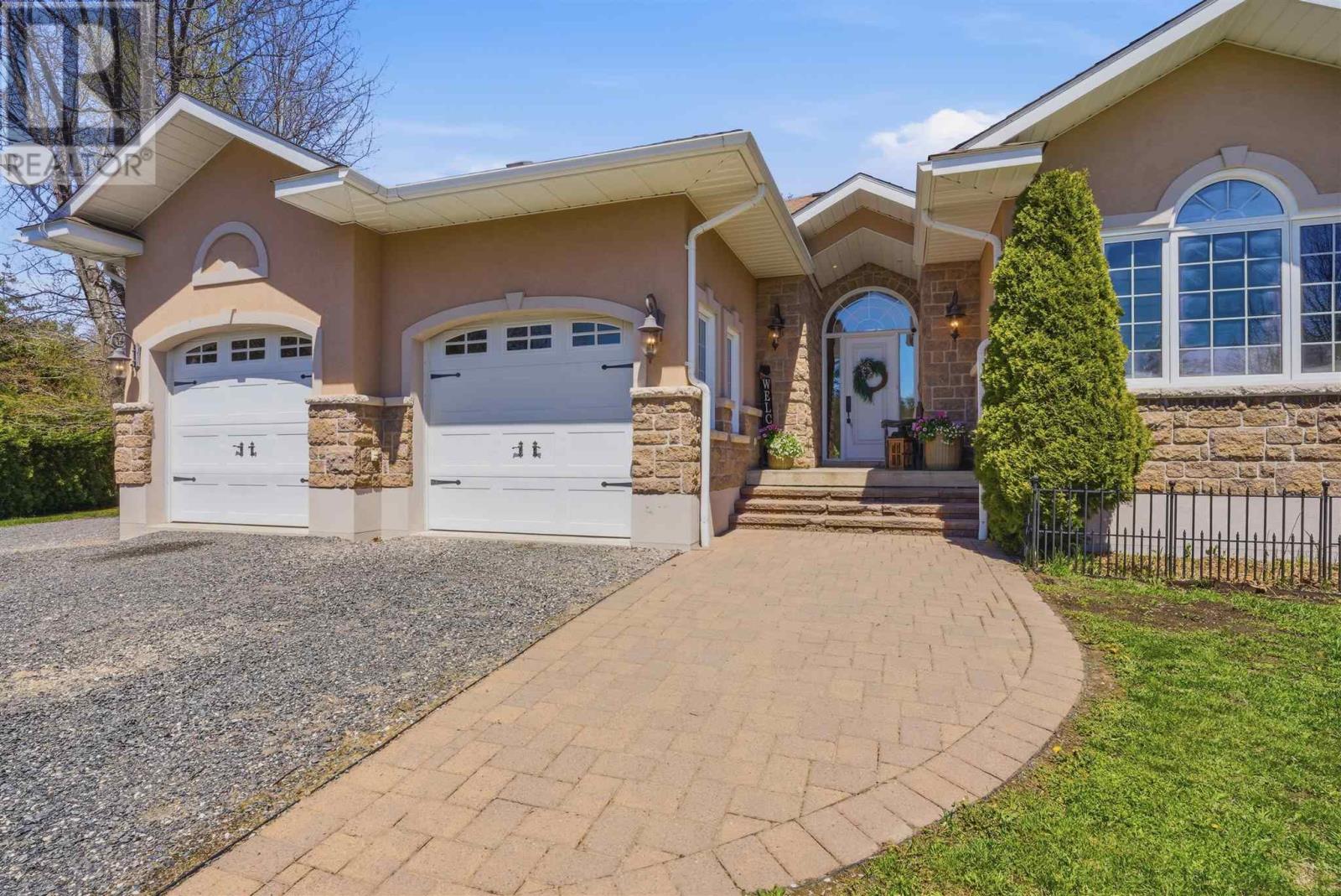 44 Oak Rd, Blind River, Ontario P0R 1B0 - Photo 42 - SM261124