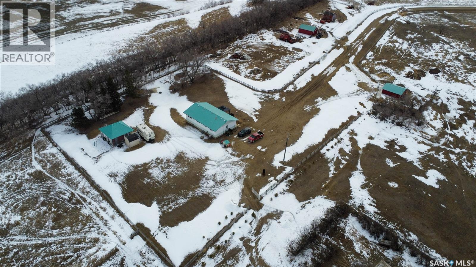 Howell Acreage, Lumsden Rm No. 189, Saskatchewan  S0G 3C0 - Photo 2 - SK030440